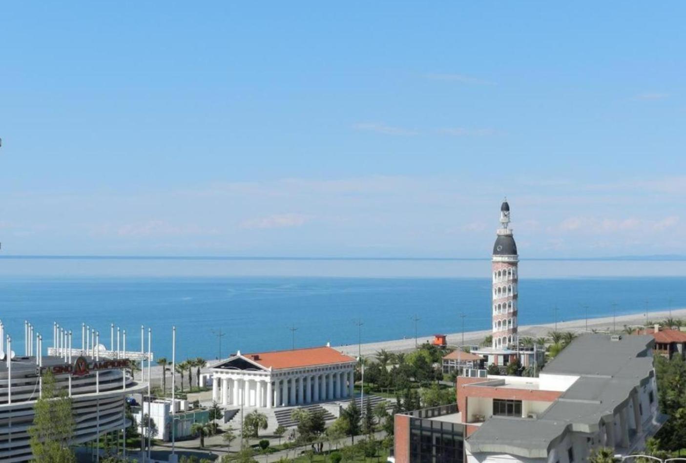 Orbi Sea Tower Apartment Batumi Esterno foto