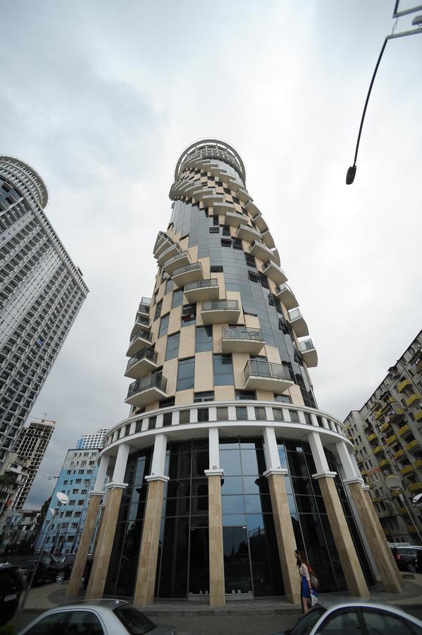 Orbi Sea Tower Apartment Batumi Esterno foto
